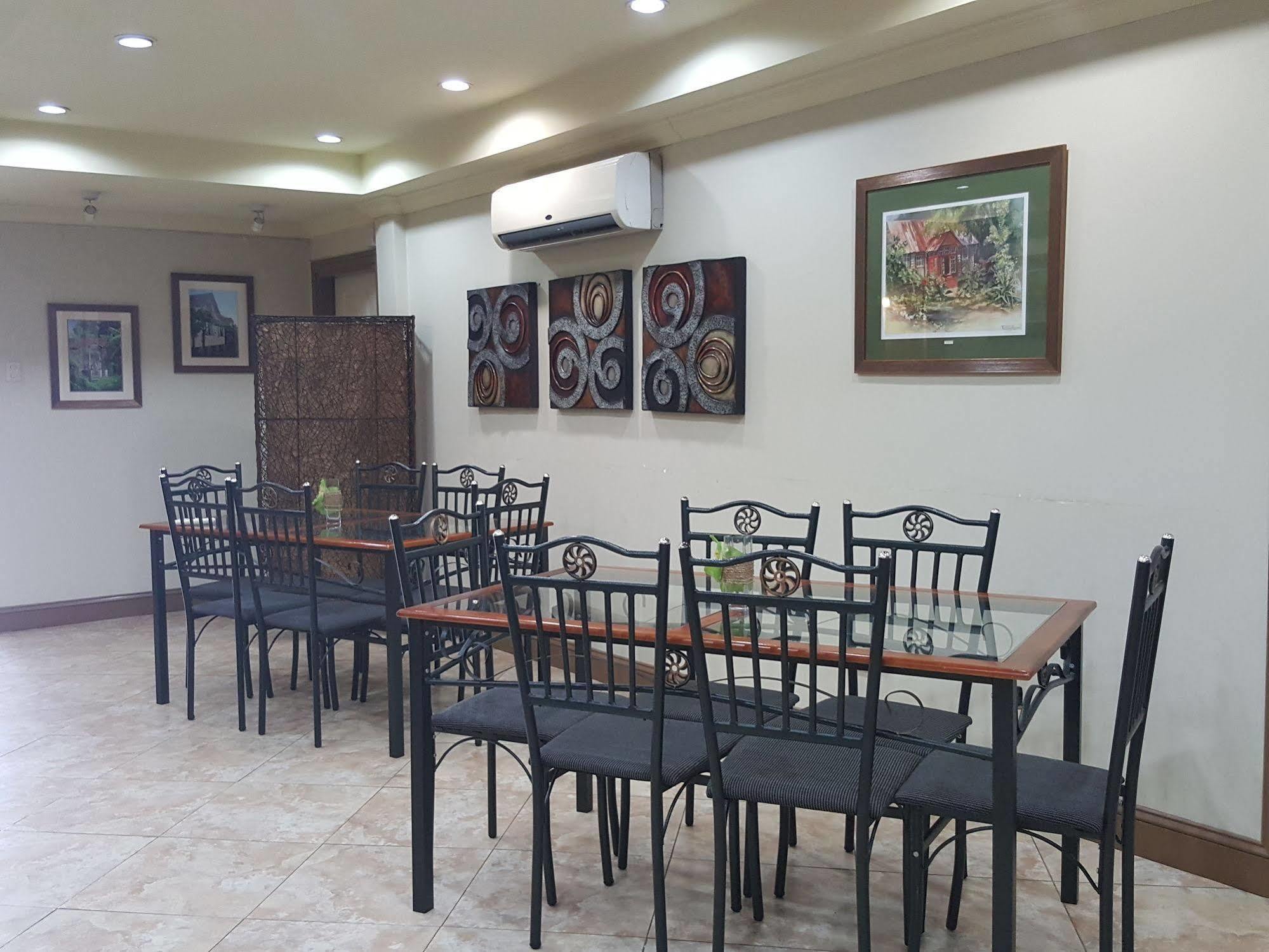 Savannah Maison Guest House Port of Spain Buitenkant foto